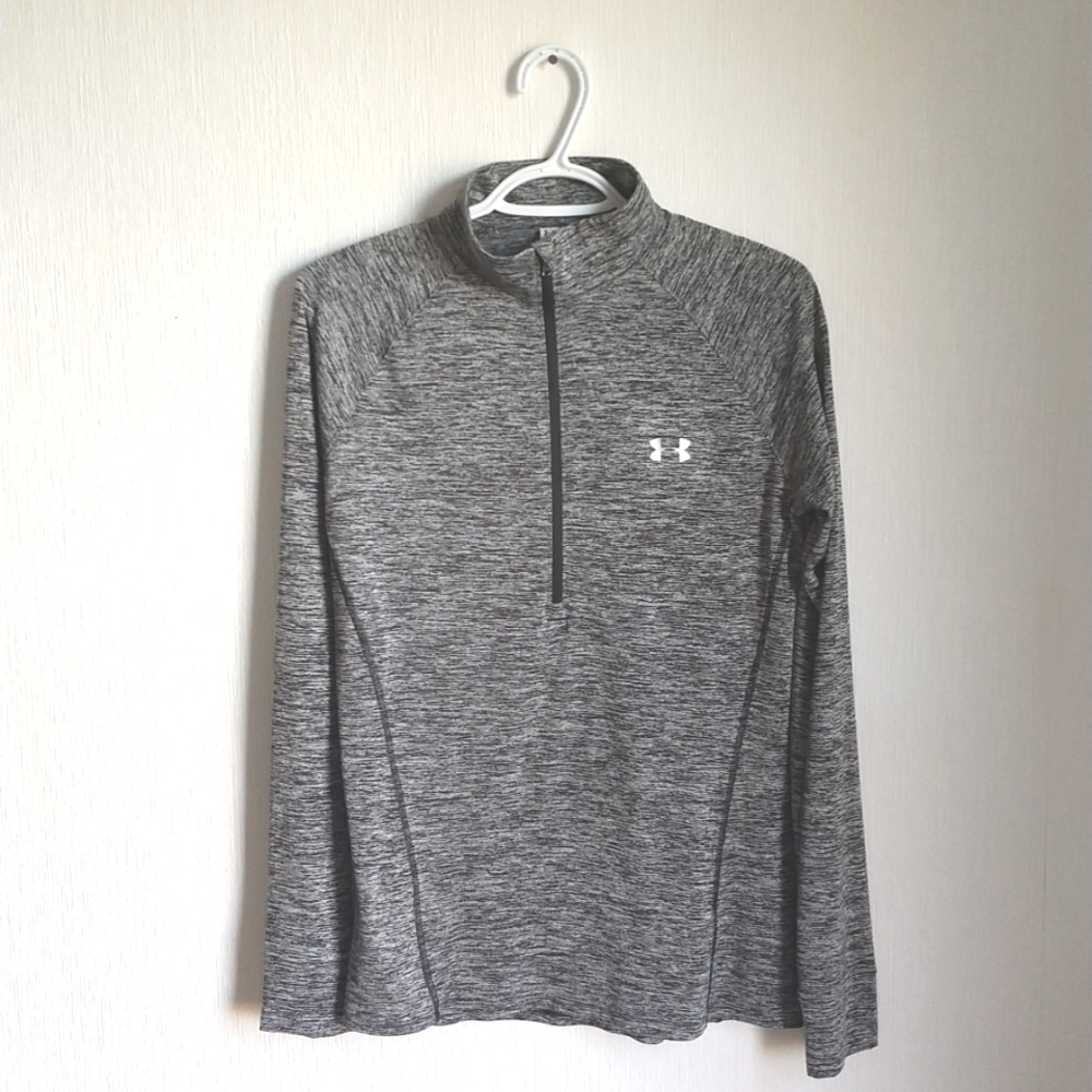 Under Armour Women's Half Zip Stretchy Pullover/Running Top